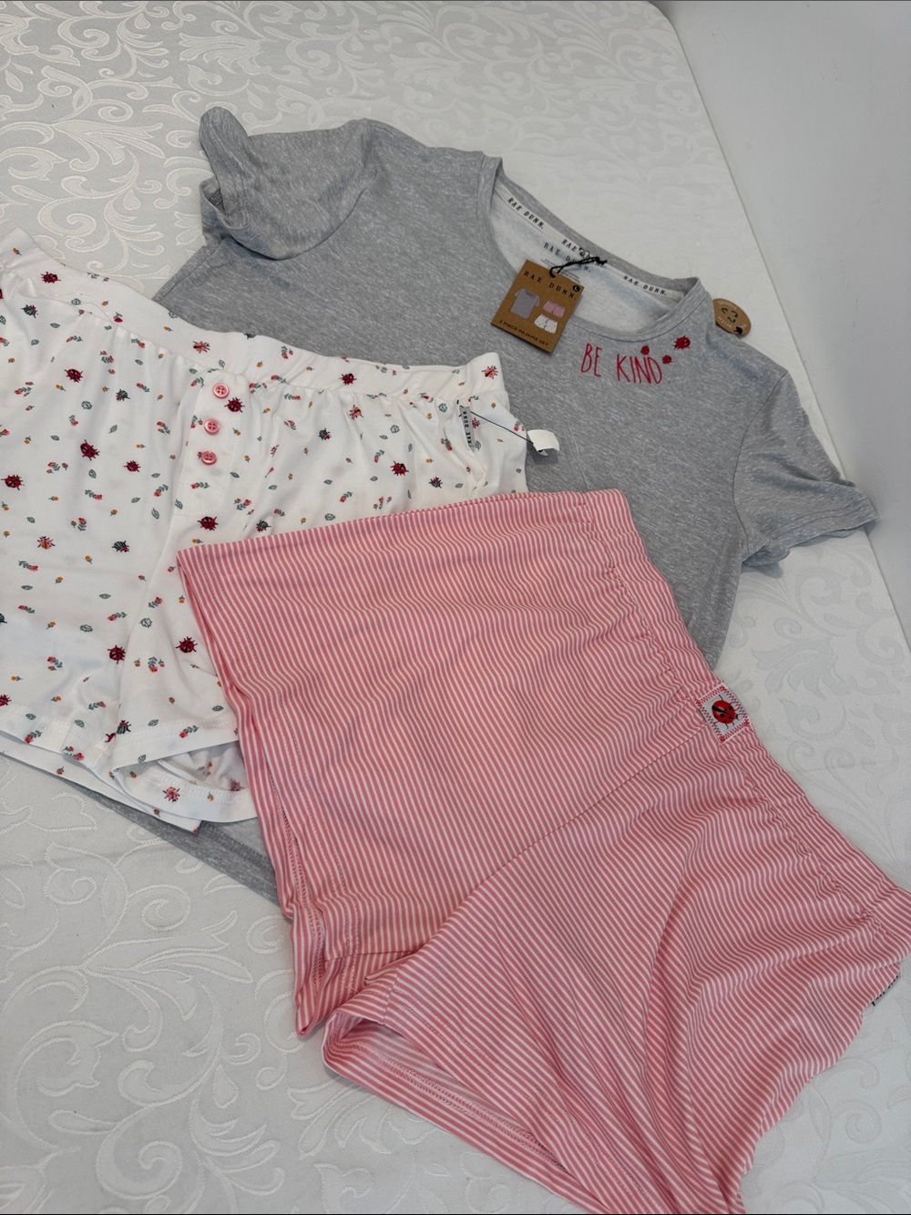 Rae Dunn 3 Piece Short PJ Set. Ladies Large